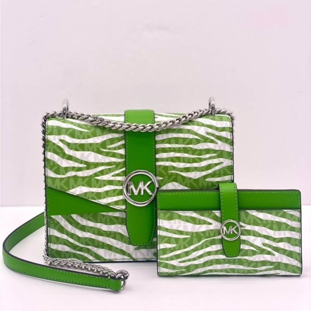 Michael Kors Greenwich Small Convertible Crossbody Shoulder Bag and Wallet Set